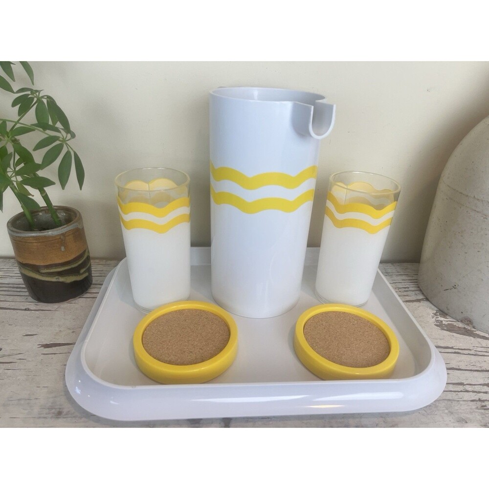 Vintage MCM 1970’s Yellow Zig Zag Sunshine Yellow Bareware Set Retro Outdoor Fun